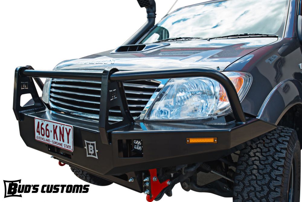 HILUX 05-11 FRONT BAR - OUTBACK STYLE